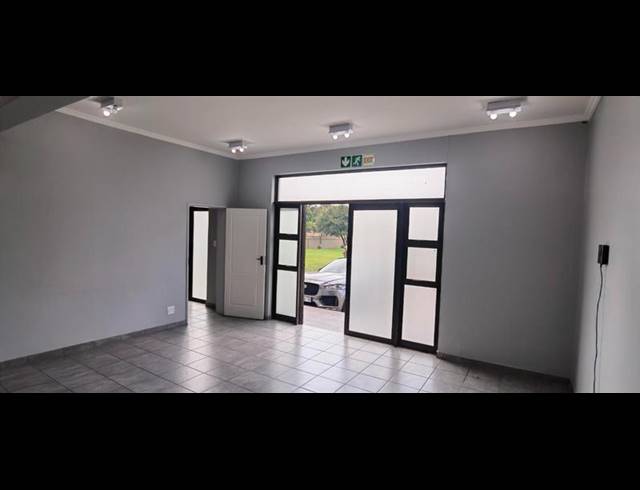 BUSINESS PROPERTY TO RENT IN HAZELDEAN
